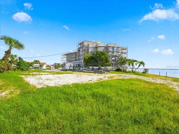 5400 ALOHA DR, St Pete Beach, FL, 33706 photo 10