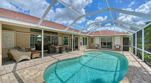 5220 SUNNYDALE CIR S, Sarasota, FL 34233