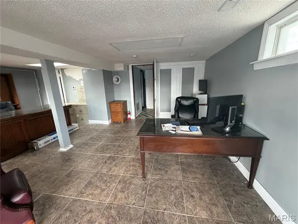 1104 N Truman BLVD, Crystal City, MO 63019