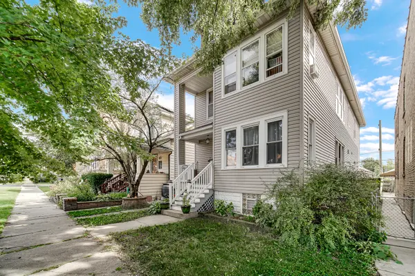 5111 W Henderson ST, Chicago, IL 60641