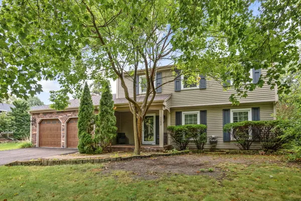 1152 Lexington LN, Batavia, IL 60510