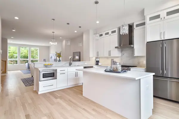 3516 N Central AVE, Chicago, IL 60634