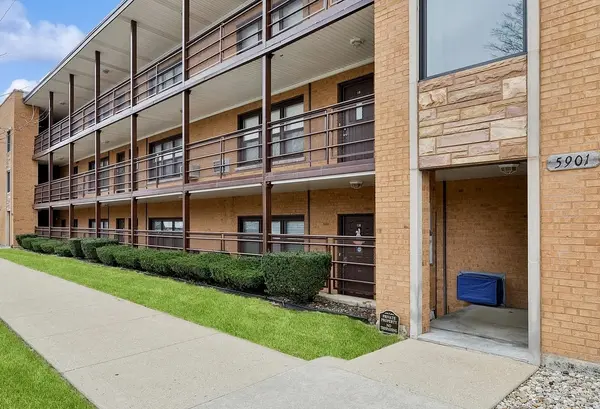 5901 N Naper AVE #1C, Chicago, IL 60631