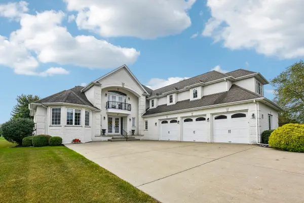 3545 W Nettle Creek DR, Morris, IL 60450