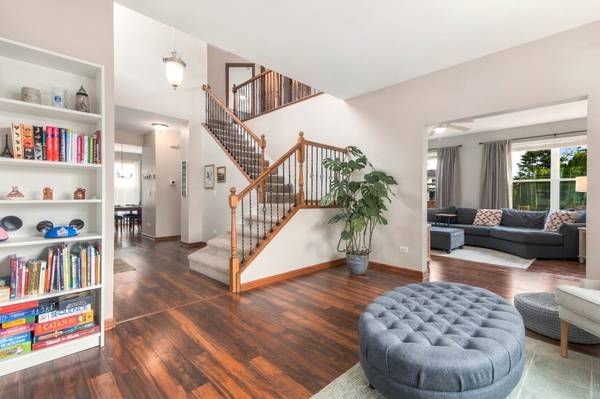 11423 Glenbrook CIR, Plainfield, IL 60585