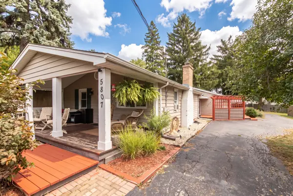 5807 Fairmount AVE, Downers Grove, IL 60516