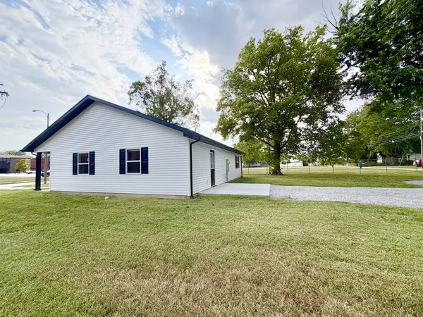 868 E Second ST, Centralia, IL 62801