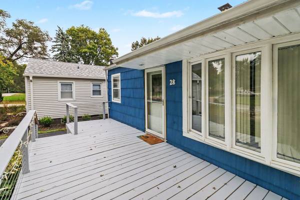 28 Kildare AVE, Joliet, IL 60433