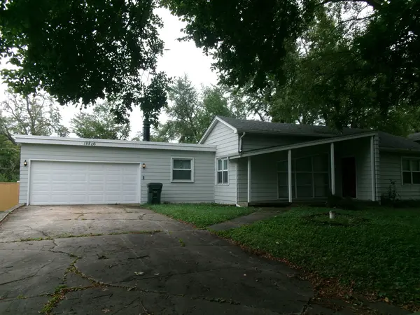 18805 Springfield AVE, Flossmoor, IL 60422