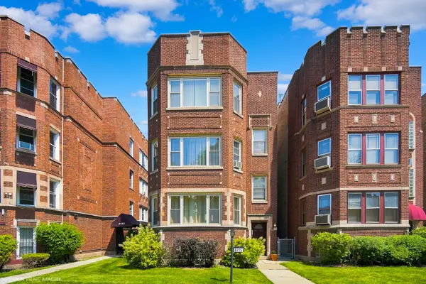 8215 S Evans AVE, Chicago, IL 60619