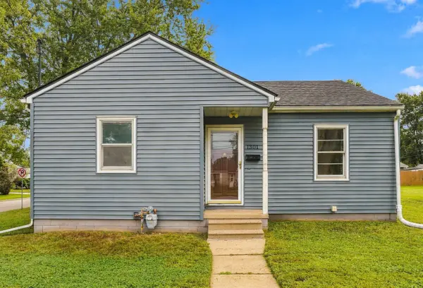 1301 W 11th ST, Waterloo, IA 50702