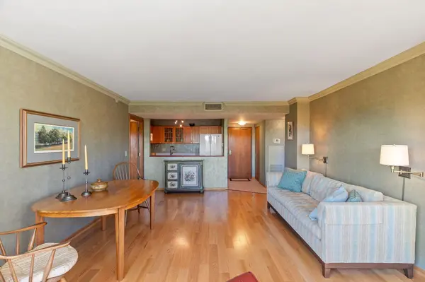 1425 W 28th ST #508, Minneapolis, MN 55408