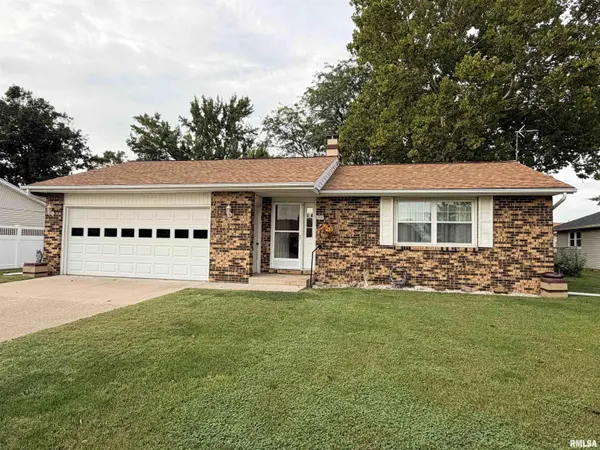 331 NEW SALEM DR, Canton, IL 61520