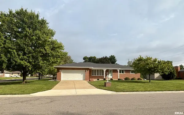 241 W EDGEWOOD ST, Morton, IL 61550