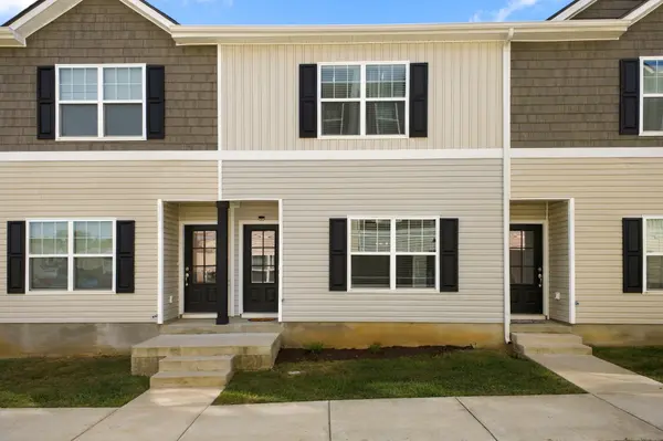 402 Moshe Mualem Pl #402, La Vergne, TN 37086