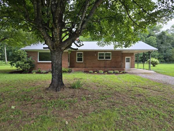 6117 Hills Creek Rd, Mcminnville, TN 37110