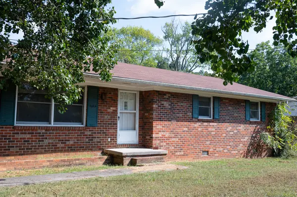 1215 Blount Ave #SW, Cleveland, TN 37311