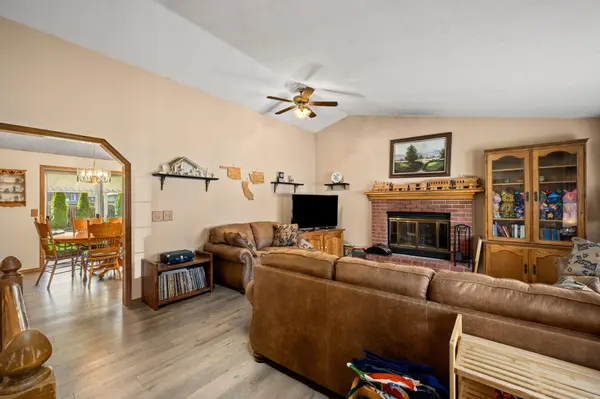 4637 W Shawnee Ave, Spokane, WA 99208