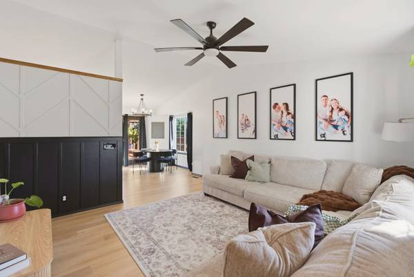 126 E Creekstone St, Mulvane, KS 67110-9283