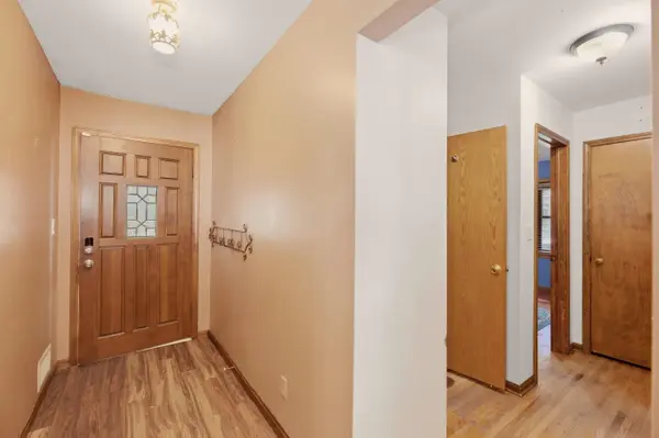 2525 S Oak Pass, Wichita, KS 67216