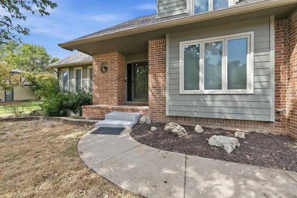 1701 N Amarado, Wichita, KS 67212