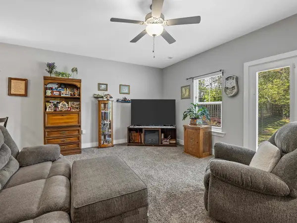 105 Valley Creek DR, Boiling Springs, SC 29316