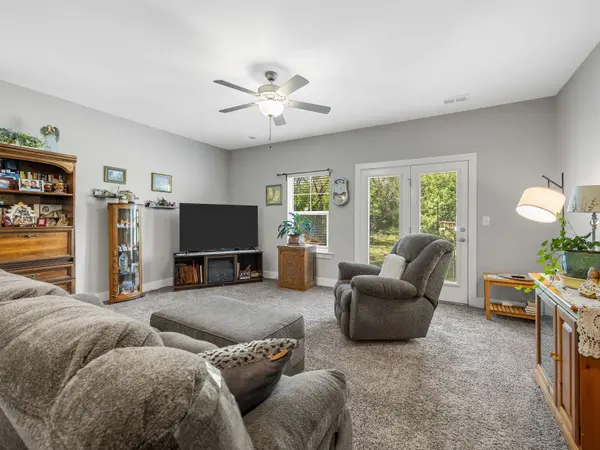 105 Valley Creek DR, Boiling Springs, SC 29316