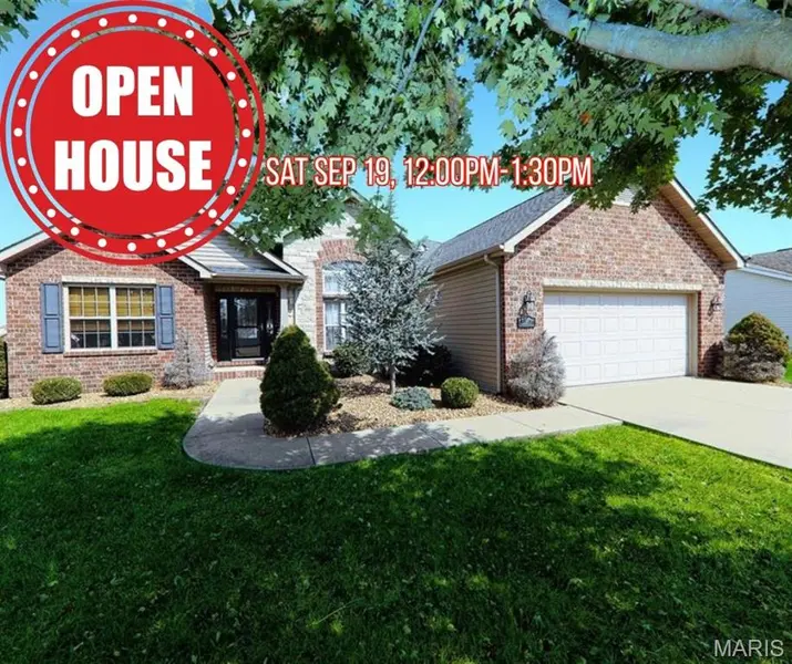 5537 S Woods Manor DR, Smithton, IL 62285
