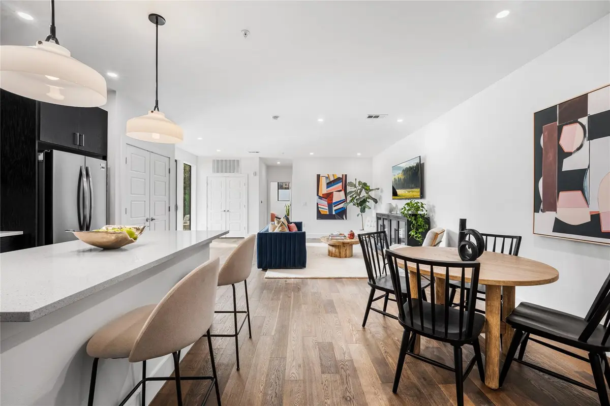 1615 E 7th ST #208, Austin, TX 78702