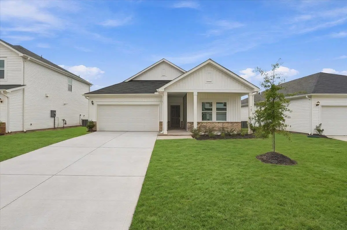 927 Rising Oak CT, Spartanburg, SC 29301