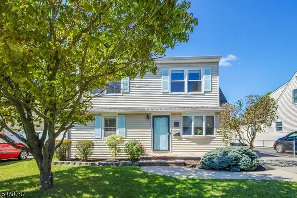 73 Burnside Pl, Wanaque Boro, NJ 07420