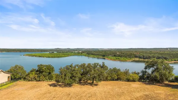 26216 Countryside DR, Spicewood, TX 78669