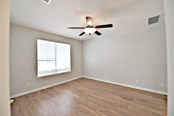 104 Mertz LN, Cedar Park, TX 78613