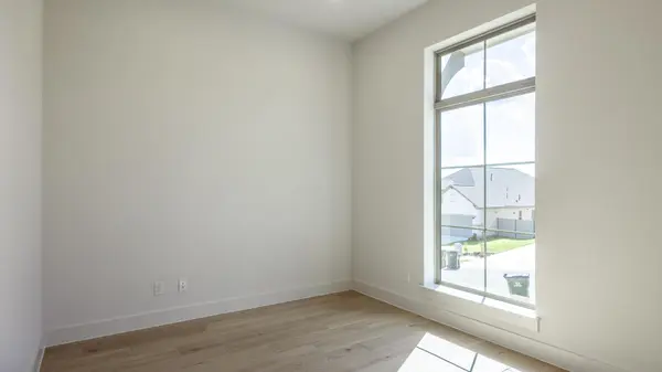512 Summer Place LN, Georgetown, TX 78628