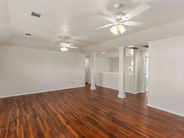 348 King Elder LN, Leander, TX 78641