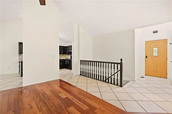 1506 W Prairie TER, Olathe, KS 66061