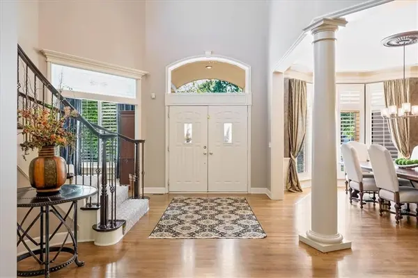 2604 W 141st ST, Leawood, KS 66224