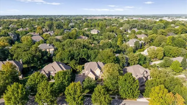 2604 W 141st ST, Leawood, KS 66224