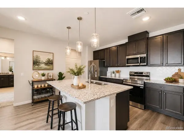 6153 N Ceylon #10-303, Denver, CO 80249