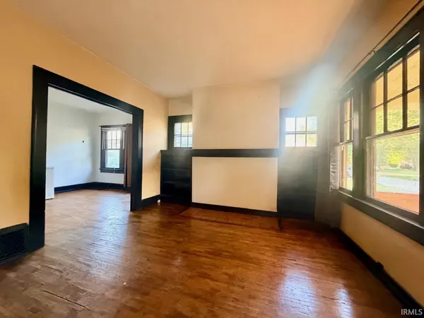 1104 Madison AVE, Evansville, IN 47714