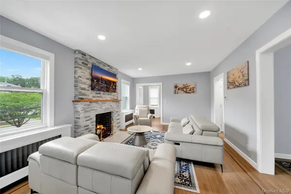 210 Rumsey RD, Yonkers, NY 10705