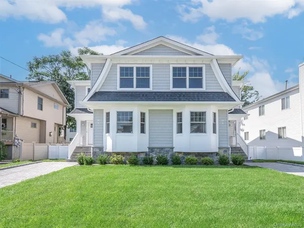 59 Edgewood RD #A, Port Washington, NY 11050