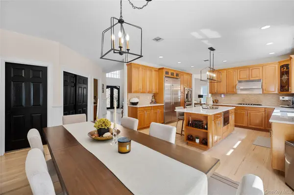 20 Millennium CT, Bohemia, NY 11716