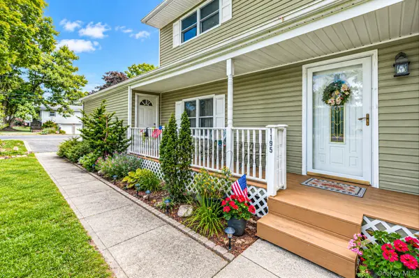 1195 Stony Brook RD, Lake Grove, NY 11755