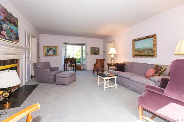 16 Birch Hill RD, Great Neck, NY 11020