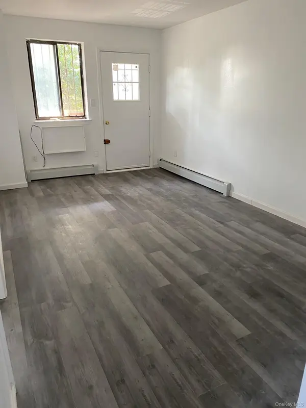 6141 168th ST, Fresh Meadows, NY 11365