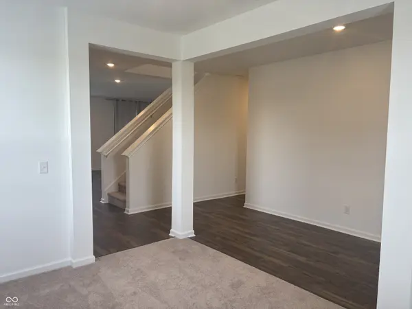 354 N Grand Oak DR, Mooresville, IN 46158