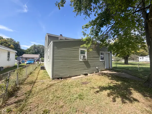 3221 S McClure ST, Indianapolis, IN 46221