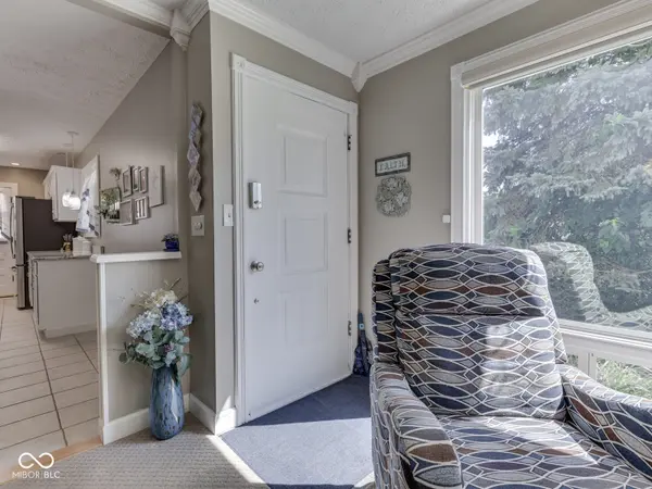 226 W Harriman AVE, Bargersville, IN 46106