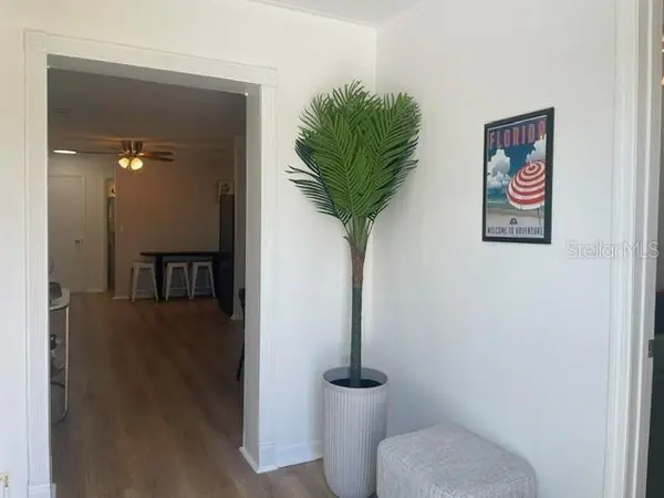 2229 MONTCLAIR DR, Sarasota, FL 34231